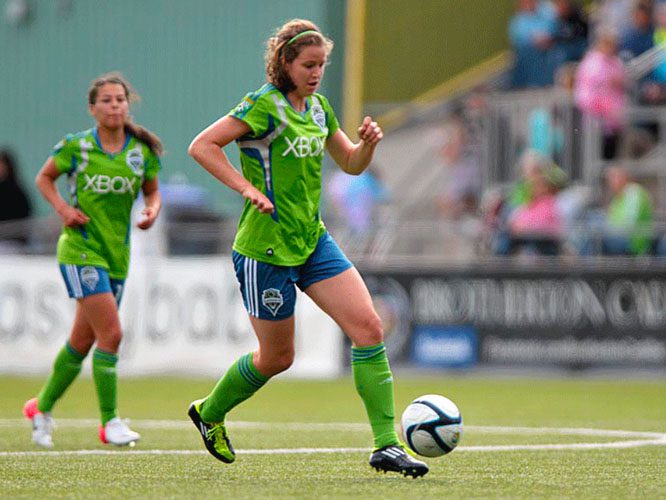Megan Manthey soccer